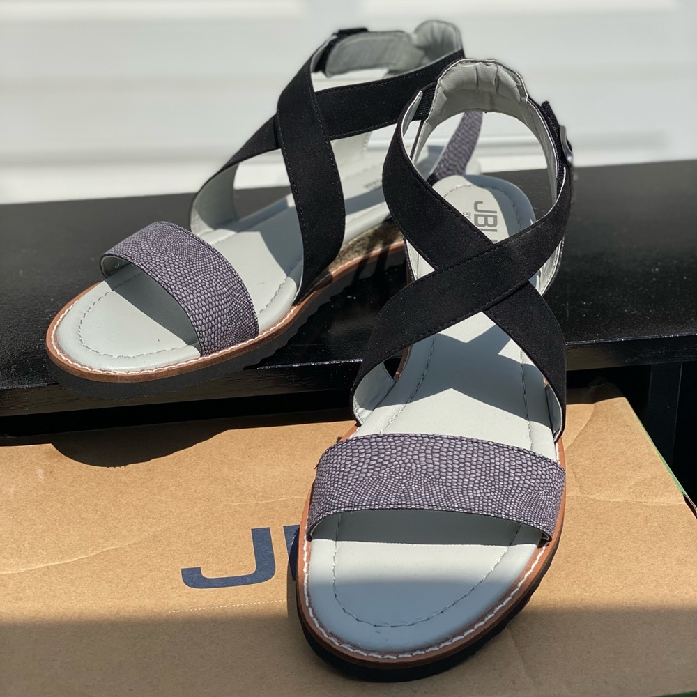 JBU by Jambu Black and Grey Ladies Strappy Sandals Sz 10